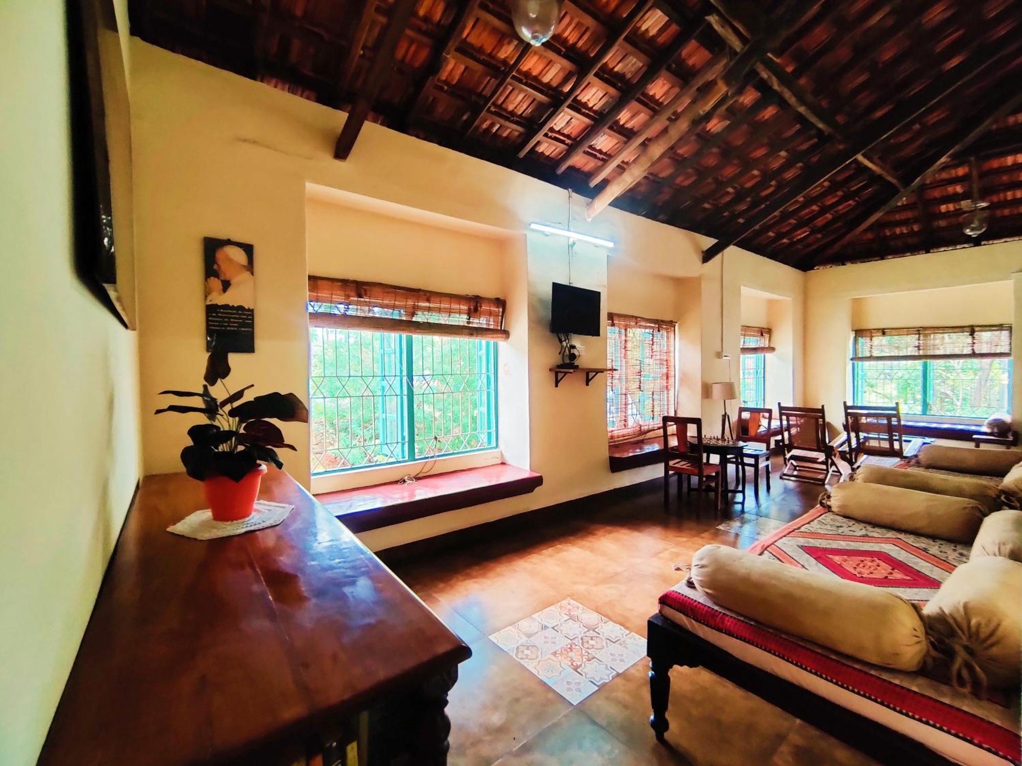 The Bungalow Bogmalo An 1880 Indo Portuguese Heritage Beach Villa South Goa Ngoại thất bức ảnh